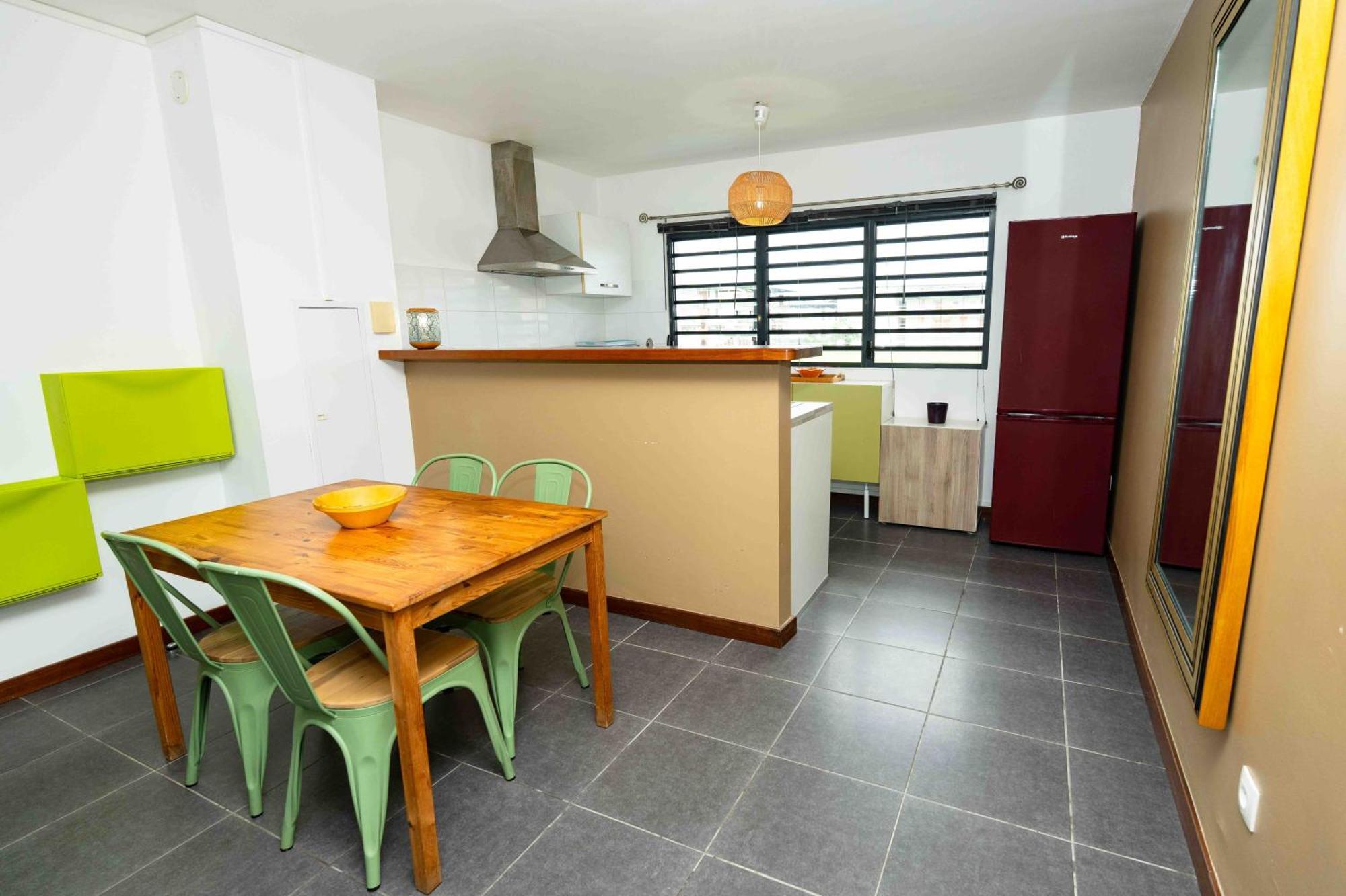 Hibiscus Standing- Appartement Cosy- 2 Chambres Climatisees- Cuisine Equipee- Wifi-Terrasse Cayenne Bagian luar foto